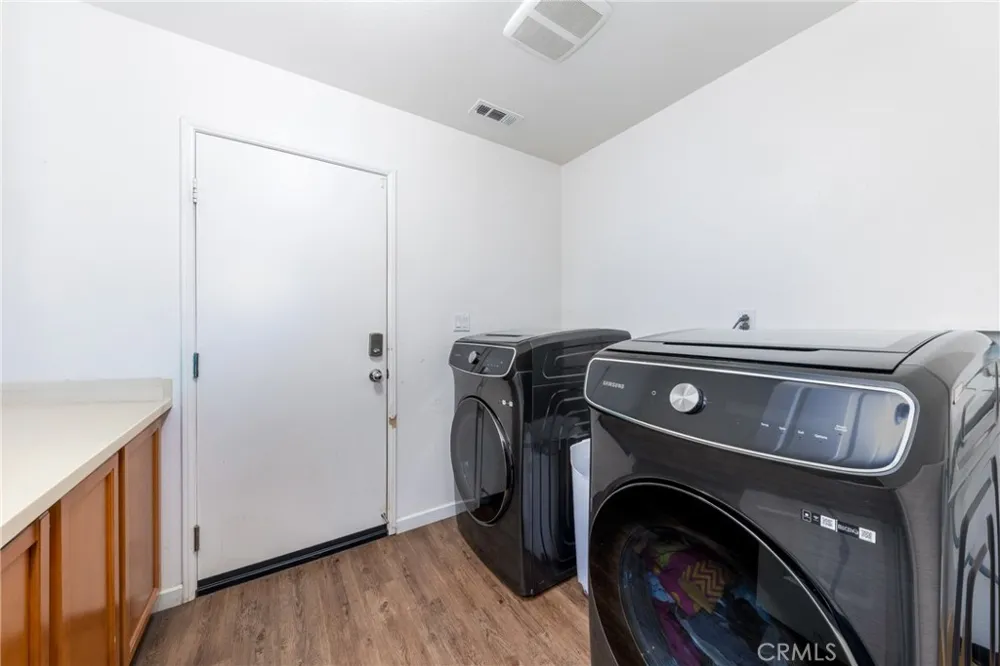 11239 Scarlet Ave Adelanto, CA 92301