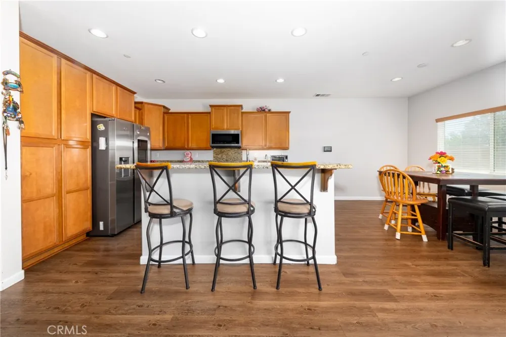 11239 Scarlet Ave Adelanto, CA 92301