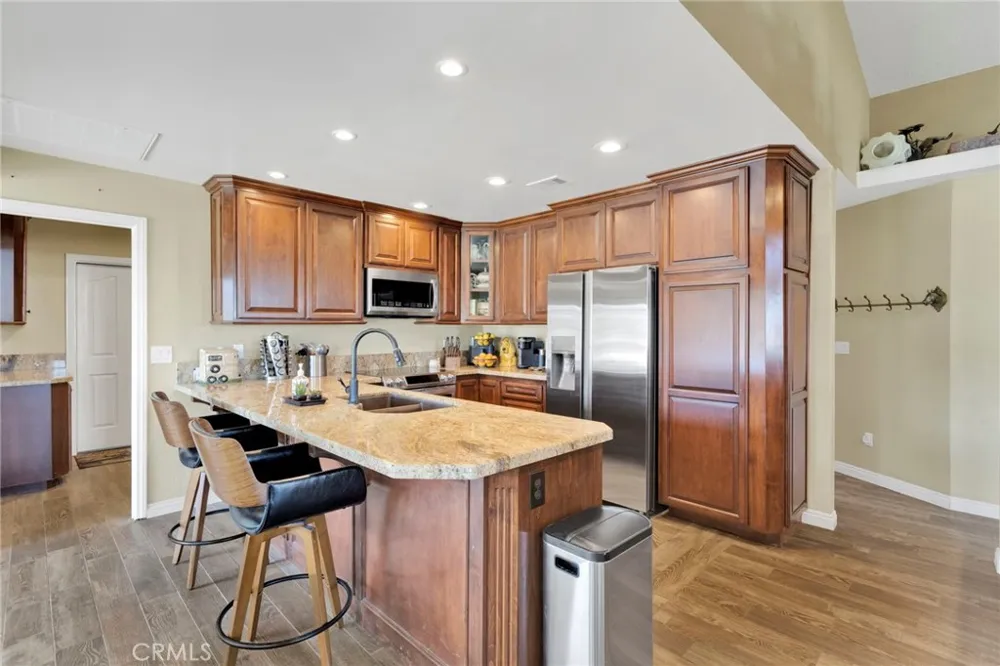 5205 Snow Line Phelan, CA 92371