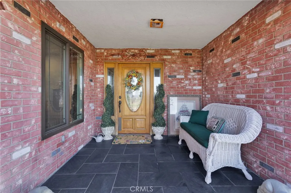 5205 Snow Line Phelan, CA 92371