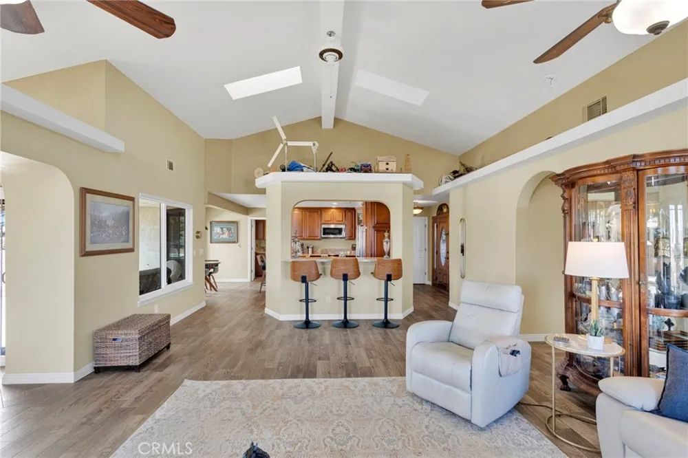5205 Snow Line Phelan, CA 92371