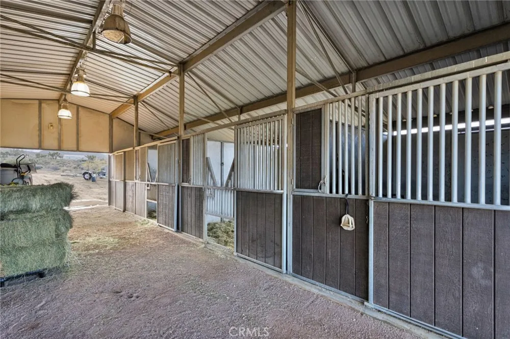 5205 Snow Line Phelan, CA 92371
