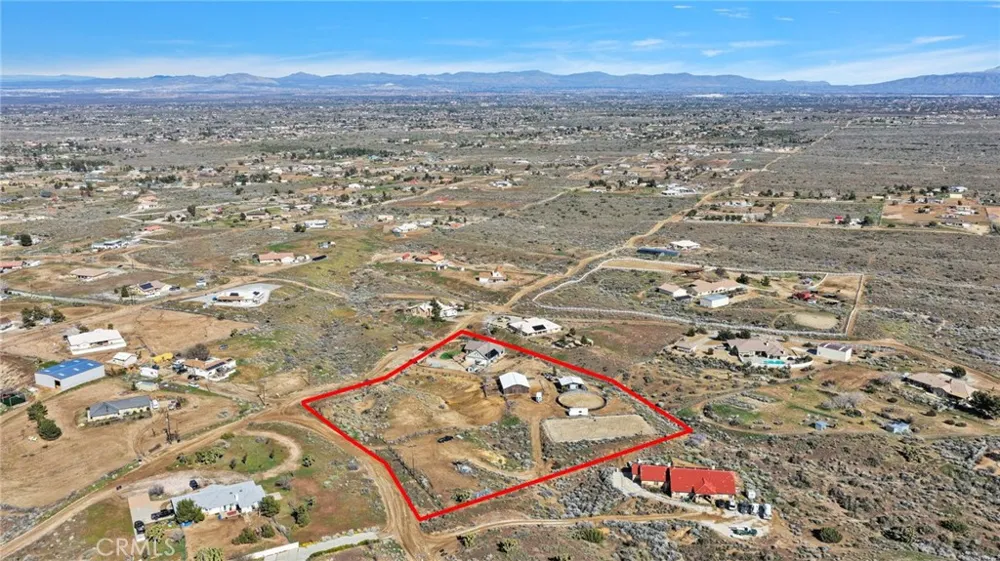 5205 Snow Line Phelan, CA 92371