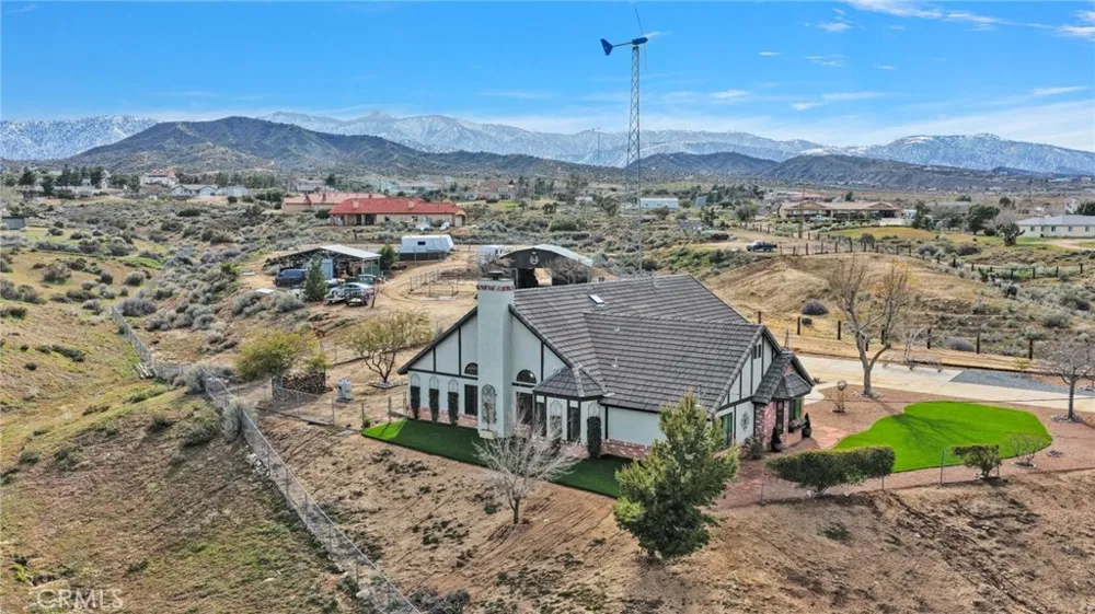 5205 Snow Line Phelan, CA 92371