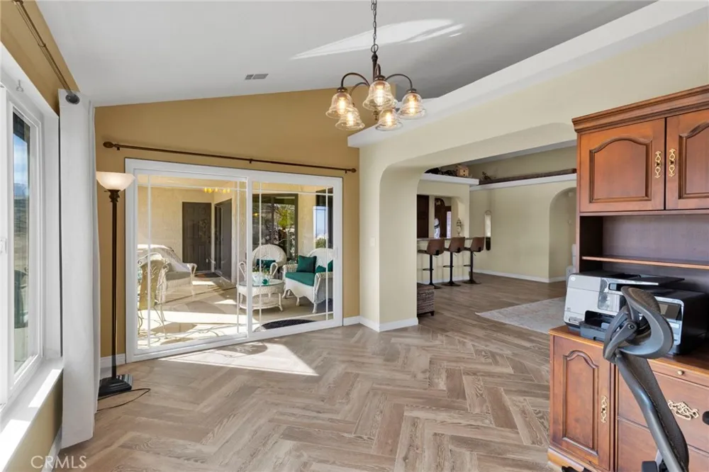 5205 Snow Line Phelan, CA 92371