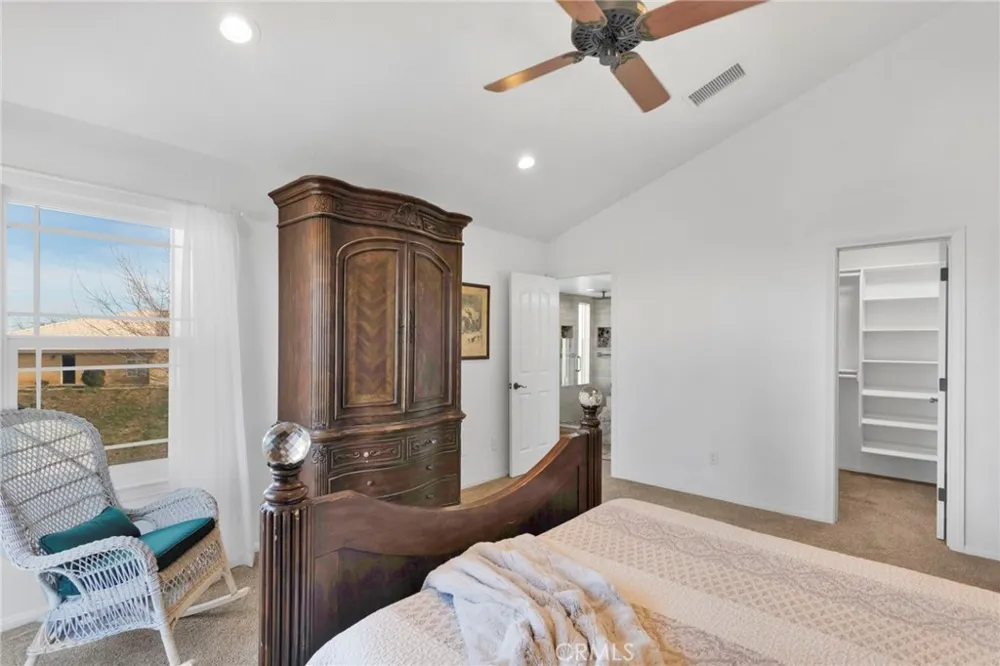 5205 Snow Line Phelan, CA 92371