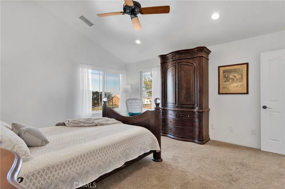 5205 Snow Line Phelan, CA 92371