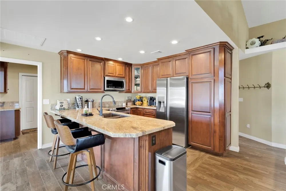 5205 Snow Line Phelan, CA 92371