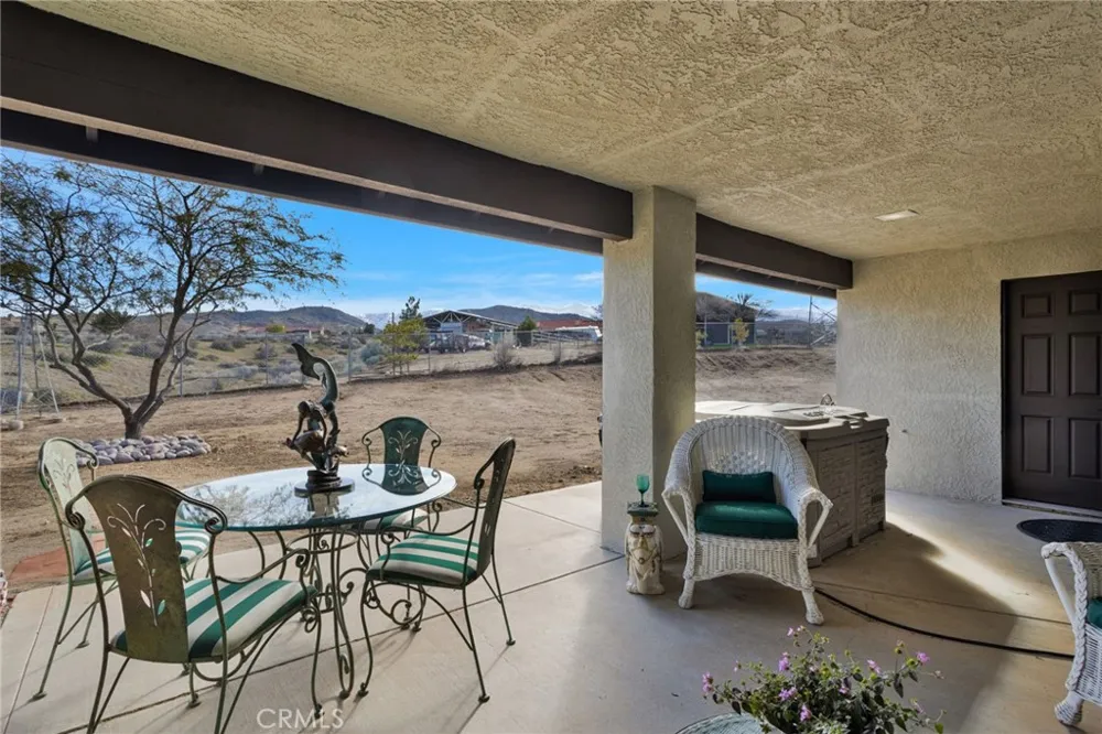 5205 Snow Line Phelan, CA 92371