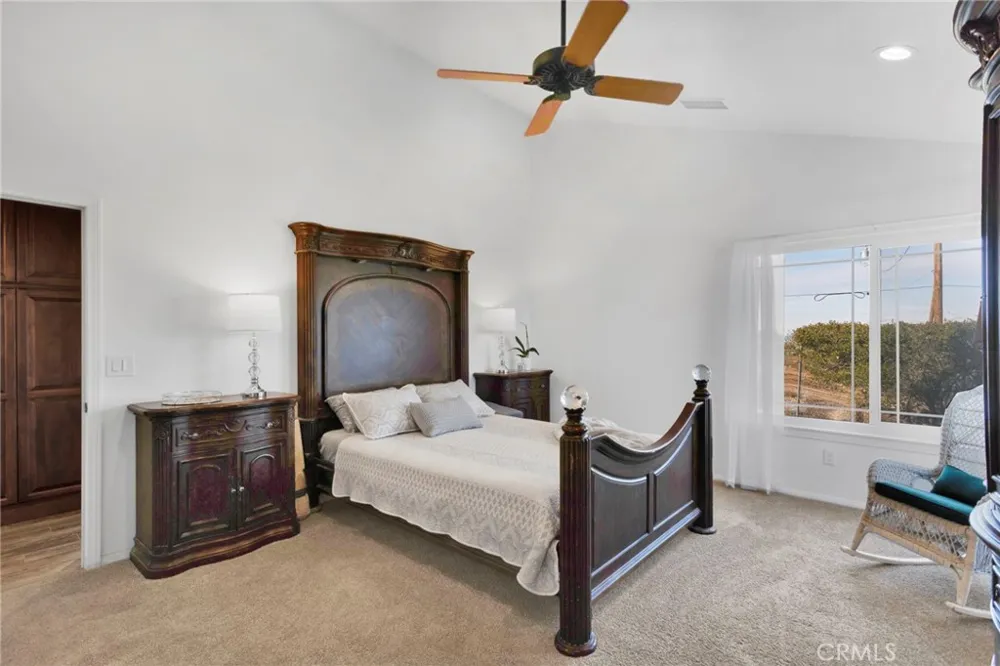 5205 Snow Line Phelan, CA 92371