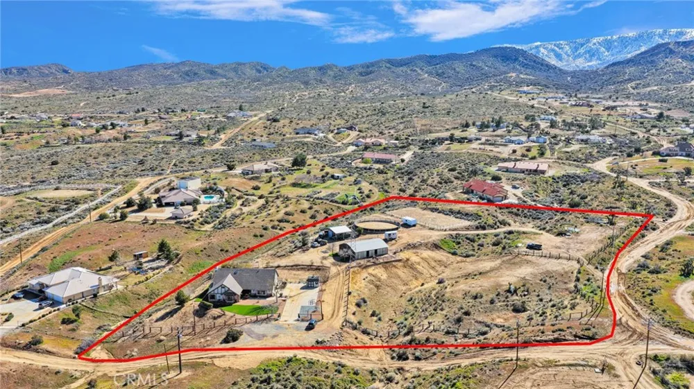 5205 Snow Line Phelan, CA 92371