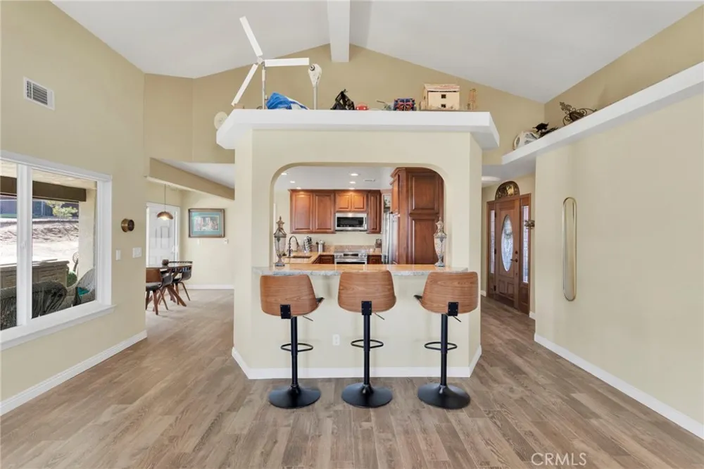 5205 Snow Line Phelan, CA 92371
