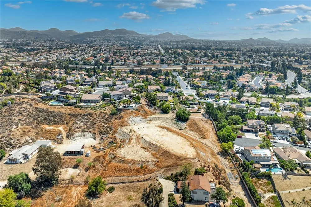 23750 Adams Avenue Murrieta, CA 92562