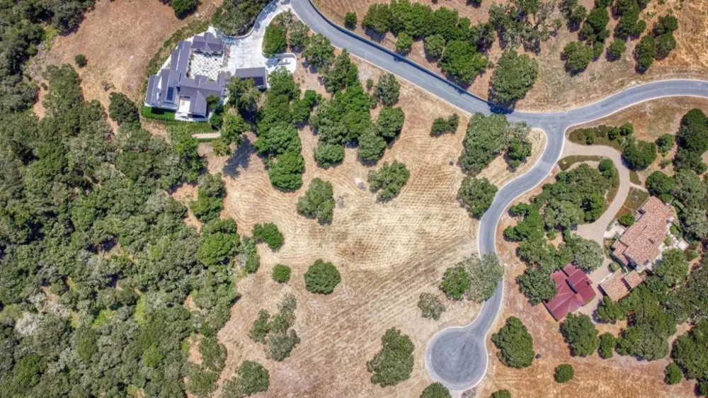8340 Vista Monterra Monterey, CA 93940