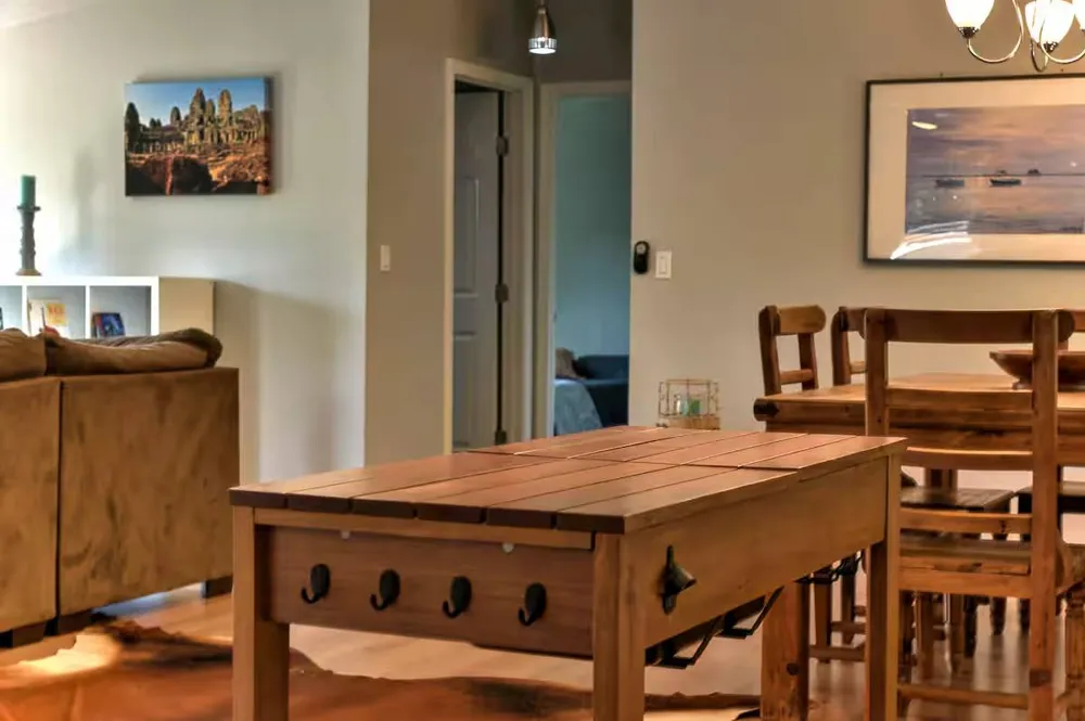 8807 High Valley Road Austin, TX 78737