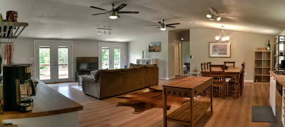 8807 High Valley Road Austin, TX 78737