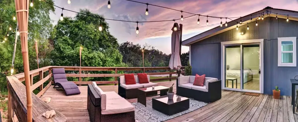 8807 High Valley Road Austin, TX 78737