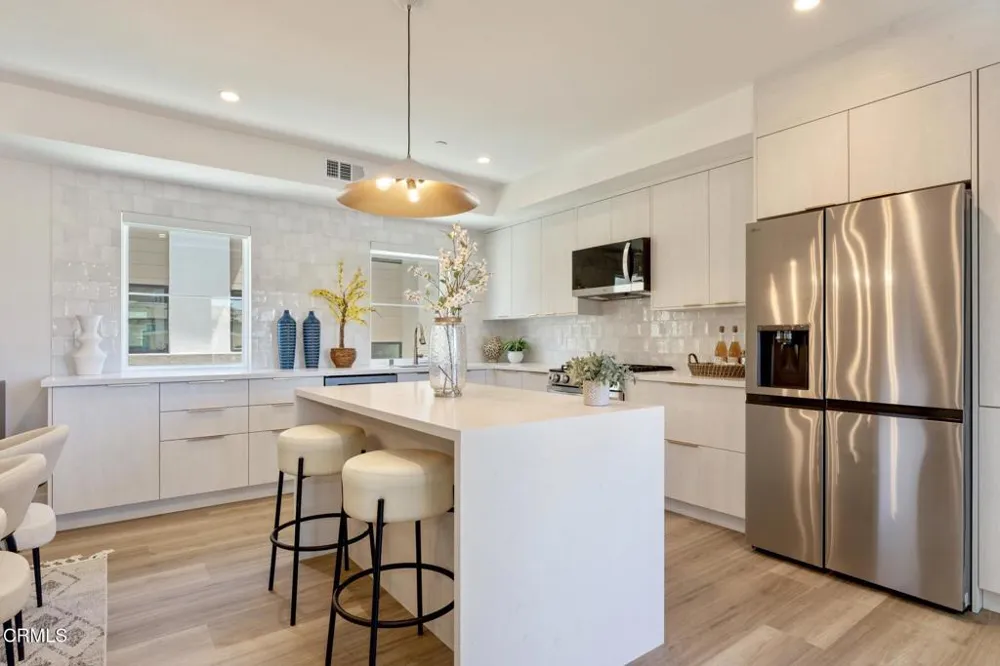 220 E Broadway #A San Gabriel, CA 91776