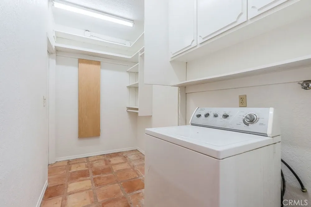 63 Coolwater Bell Canyon, CA 91307