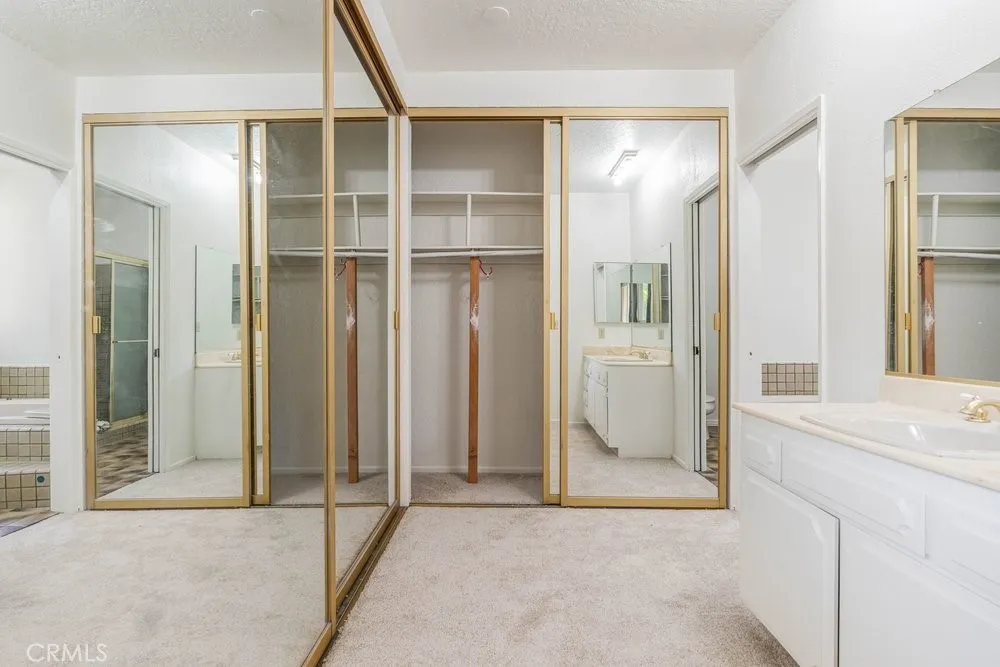 63 Coolwater Bell Canyon, CA 91307