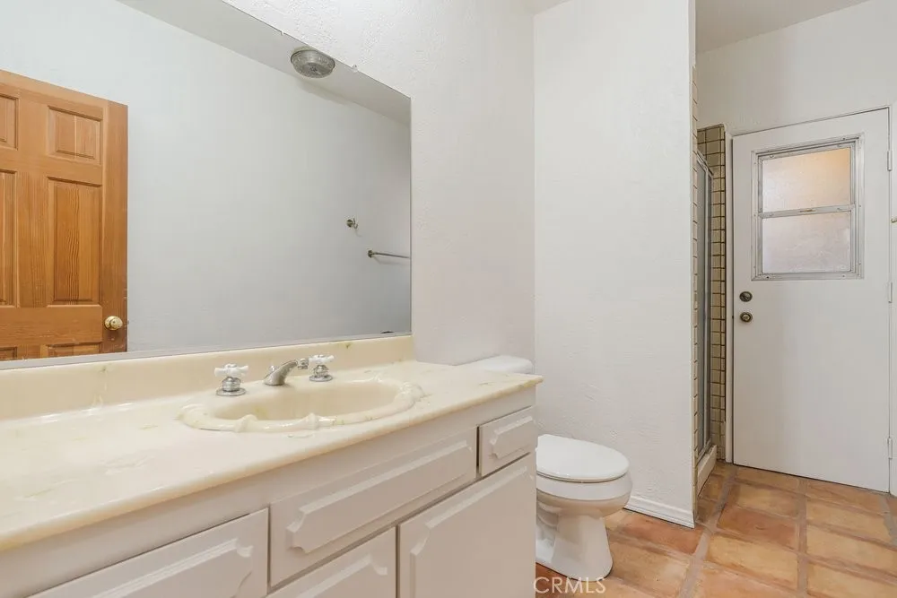 63 Coolwater Bell Canyon, CA 91307
