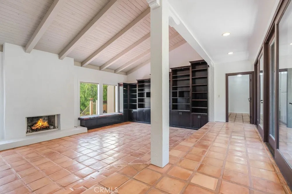 63 Coolwater Bell Canyon, CA 91307