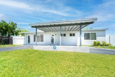 1720 SW 64th Ter