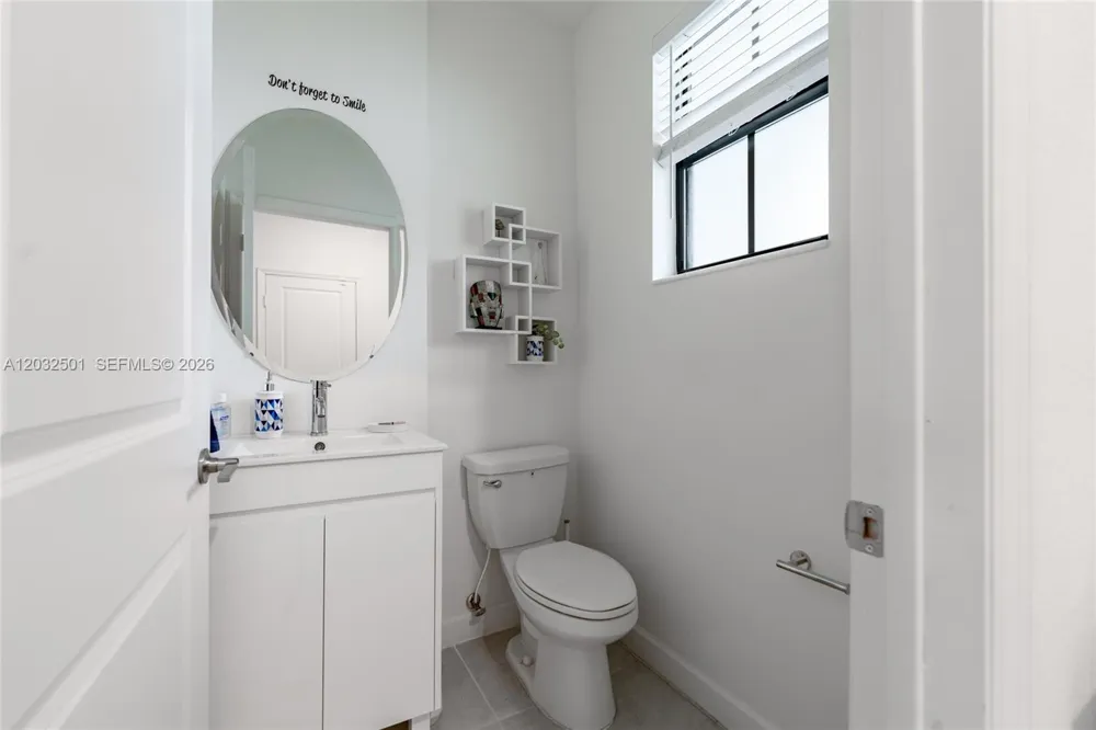 561 NW 204th St Miami Gardens, FL 33169