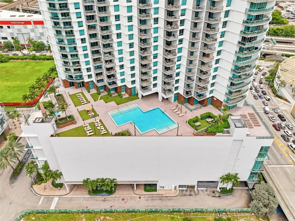 350 S Miami Ave #3912 Miami, FL 33130
