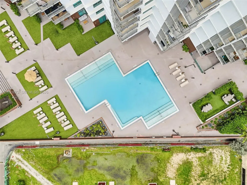 350 S Miami Ave #3912 Miami, FL 33130