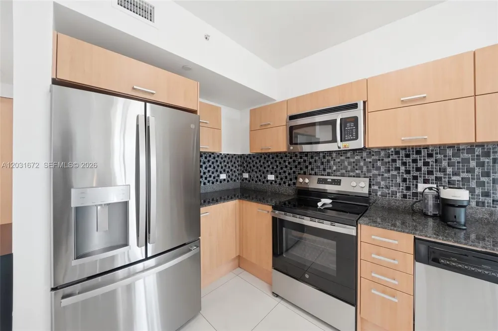 350 S Miami Ave #3912 Miami, FL 33130
