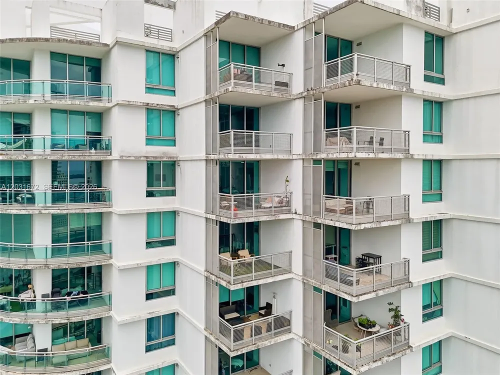 350 S Miami Ave #3912 Miami, FL 33130