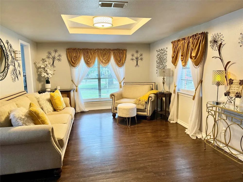 4216 Greenwood Road Weatherford, TX 76088