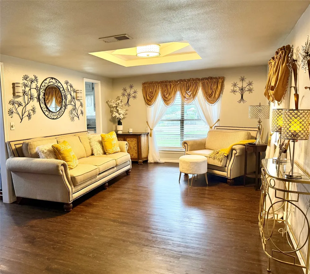 4216 Greenwood Road Weatherford, TX 76088