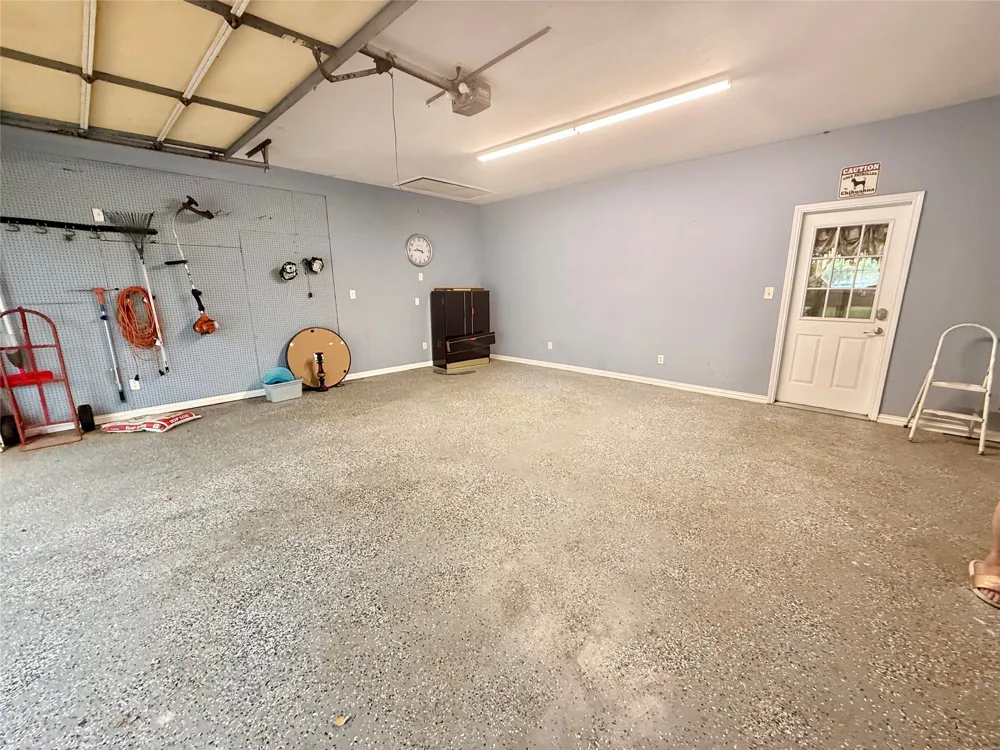 4216 Greenwood Road Weatherford, TX 76088