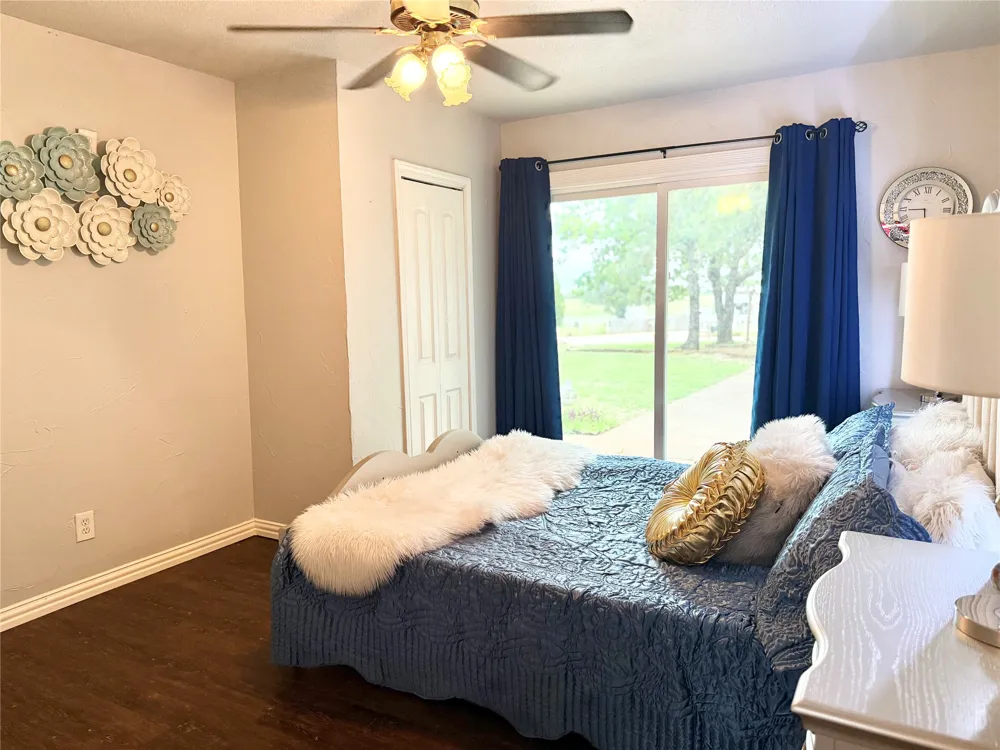 4216 Greenwood Road Weatherford, TX 76088
