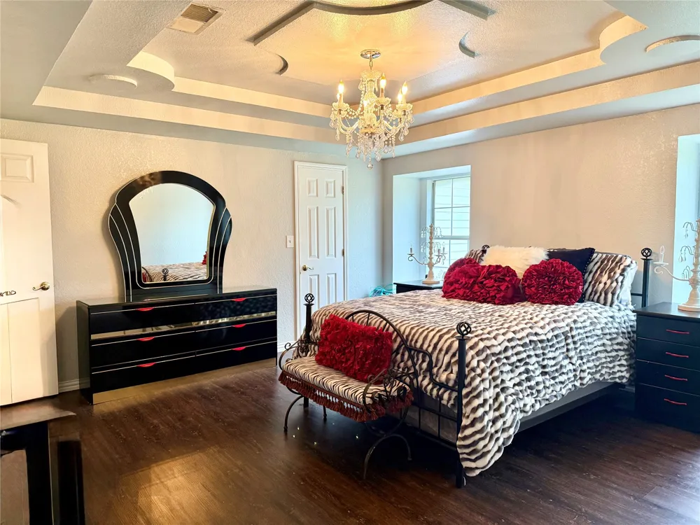 4216 Greenwood Road Weatherford, TX 76088