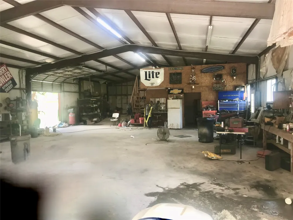 4216 Greenwood Road Weatherford, TX 76088
