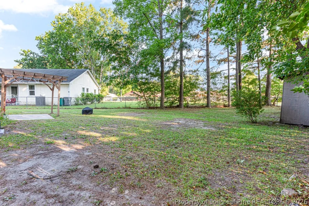4305 Falls Drive Hope Mills, NC 28348