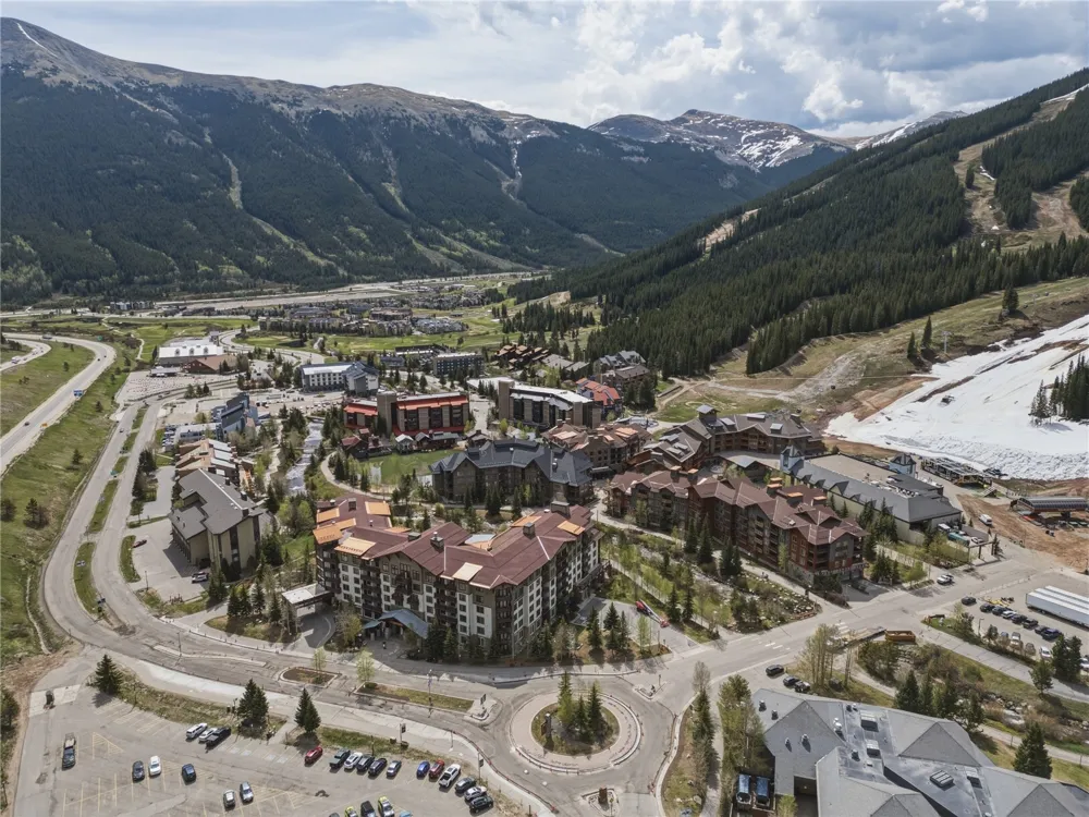 910 Copper Road #202 Copper Mountain, CO 80443