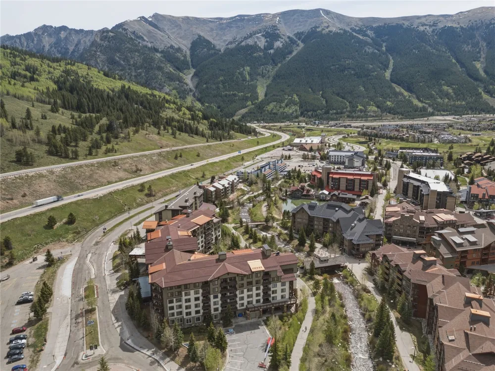 910 Copper Road #202 Copper Mountain, CO 80443