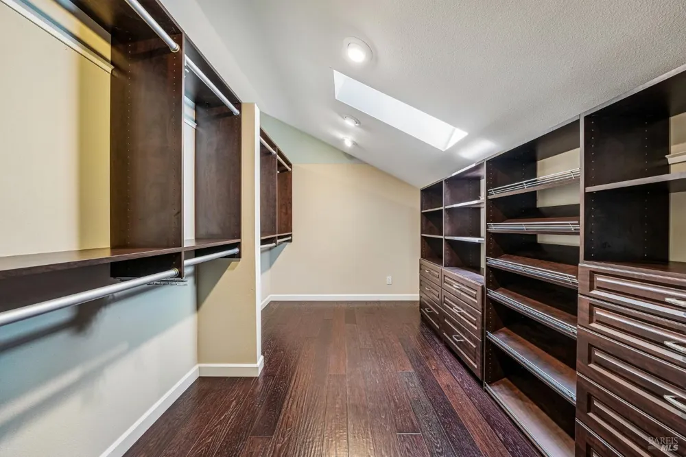 6941 Ellen Lane Forestville, CA 95436