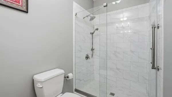 921 Poplar Pl Monteagle, TN 37356