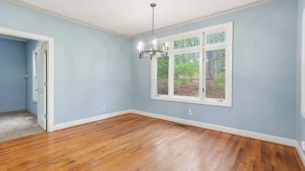 921 Poplar Pl Monteagle, TN 37356