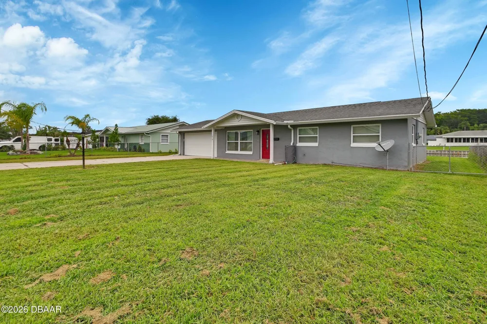 1610 Juno Trail Astor, FL 32102