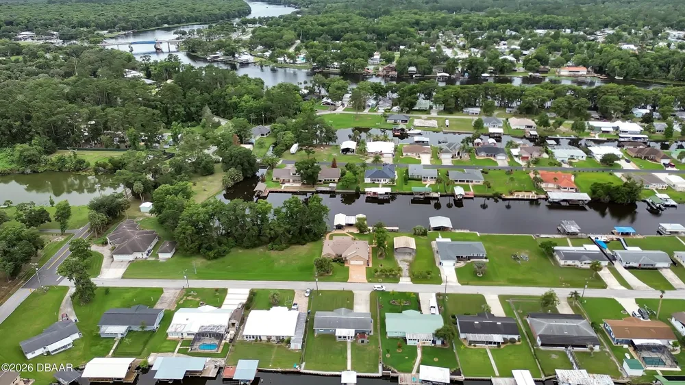 1610 Juno Trail Astor, FL 32102