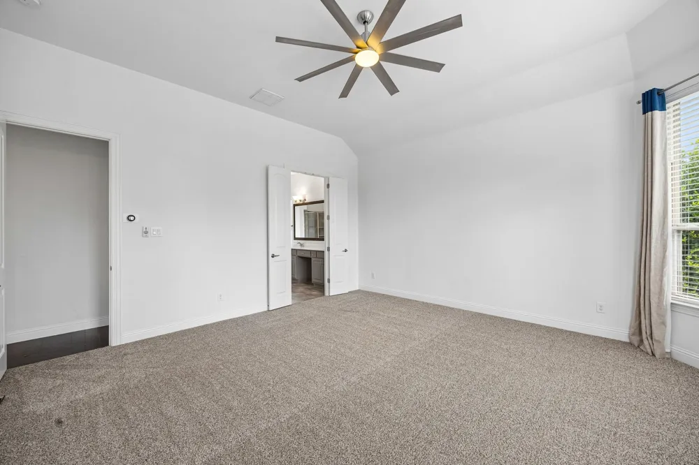 6827 Sunshade Lane Dallas, TX 75236