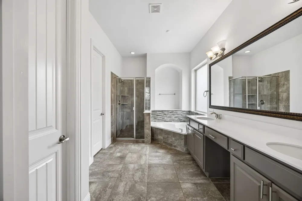 6827 Sunshade Lane Dallas, TX 75236