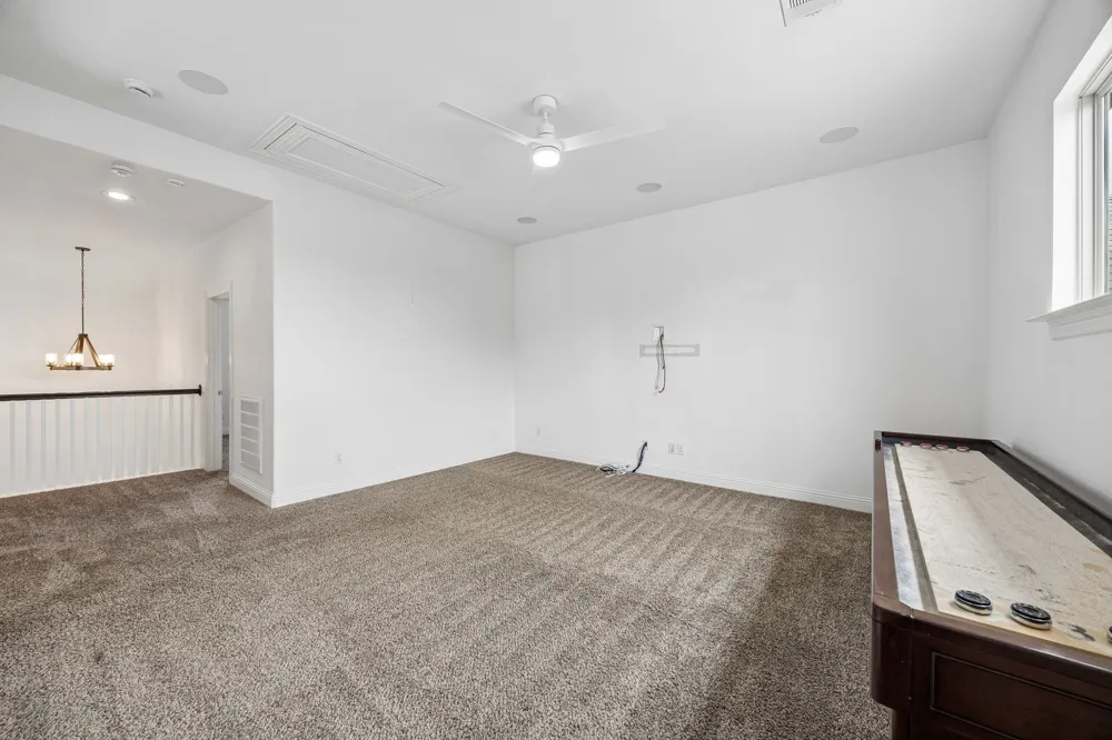 6827 Sunshade Lane Dallas, TX 75236
