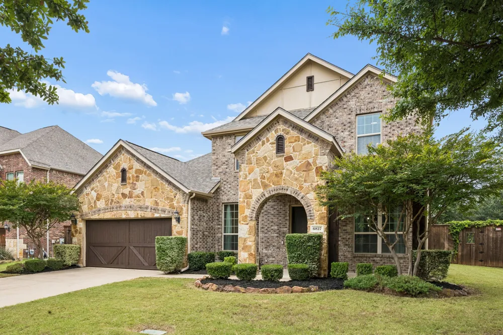 6827 Sunshade Lane Dallas, TX 75236